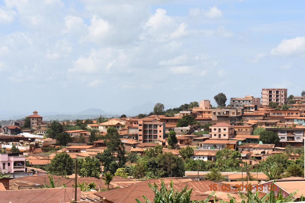 Residence Vicyma 2 P Tout Confort Bafoussam Centre מראה חיצוני תמונה