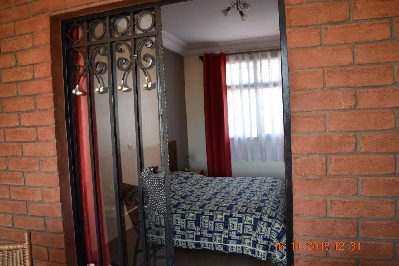 Residence Vicyma 2 P Tout Confort Bafoussam Centre מראה חיצוני תמונה