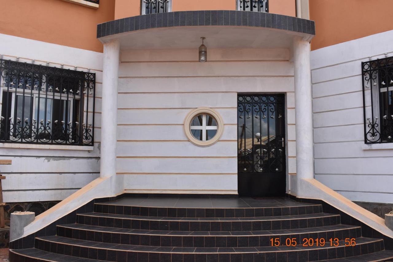 Residence Vicyma 2 P Tout Confort Bafoussam Centre מראה חיצוני תמונה