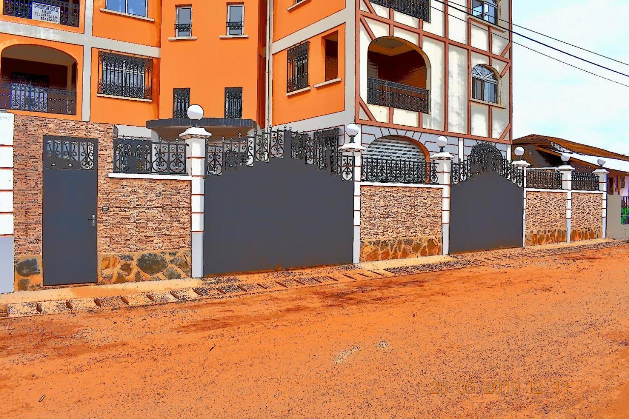 Residence Vicyma 2 P Tout Confort Bafoussam Centre מראה חיצוני תמונה