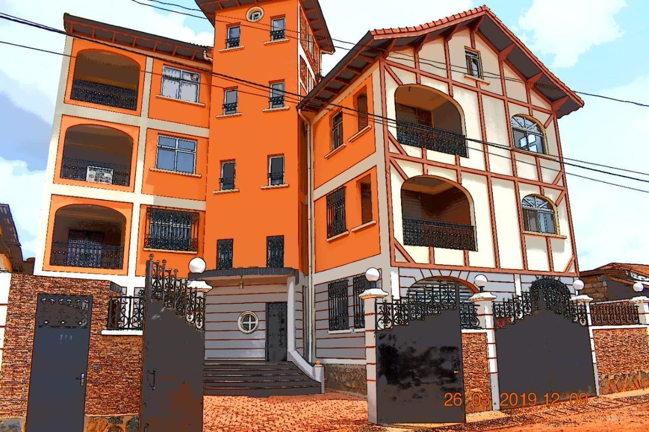 Residence Vicyma 2 P Tout Confort Bafoussam Centre מראה חיצוני תמונה