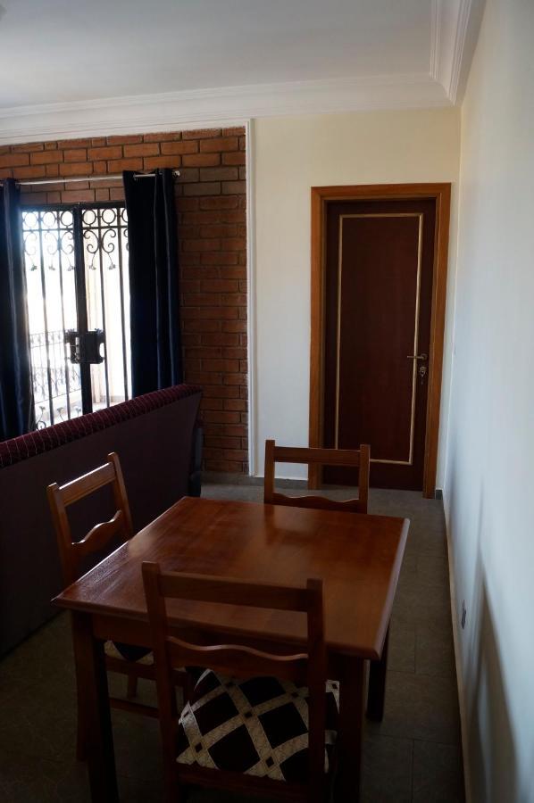 Residence Vicyma 2 P Tout Confort Bafoussam Centre מראה חיצוני תמונה