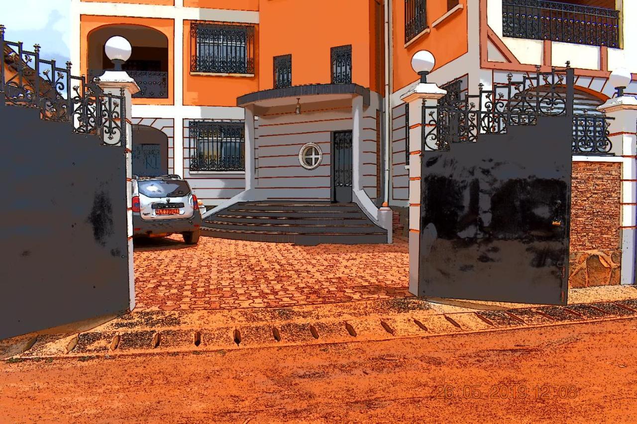 Residence Vicyma 2 P Tout Confort Bafoussam Centre מראה חיצוני תמונה