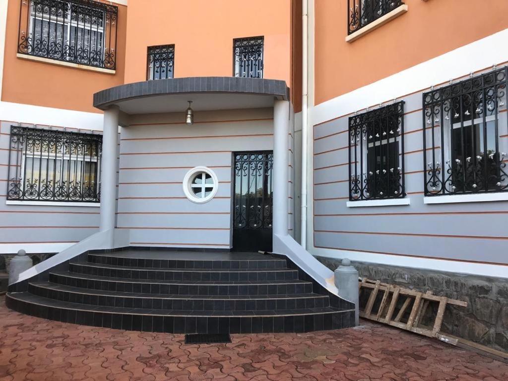 Residence Vicyma 2 P Tout Confort Bafoussam Centre מראה חיצוני תמונה